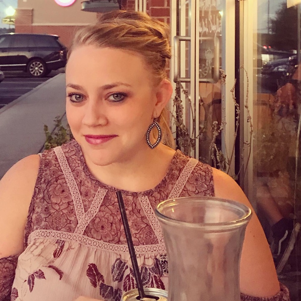 Meet your Posher, Dana